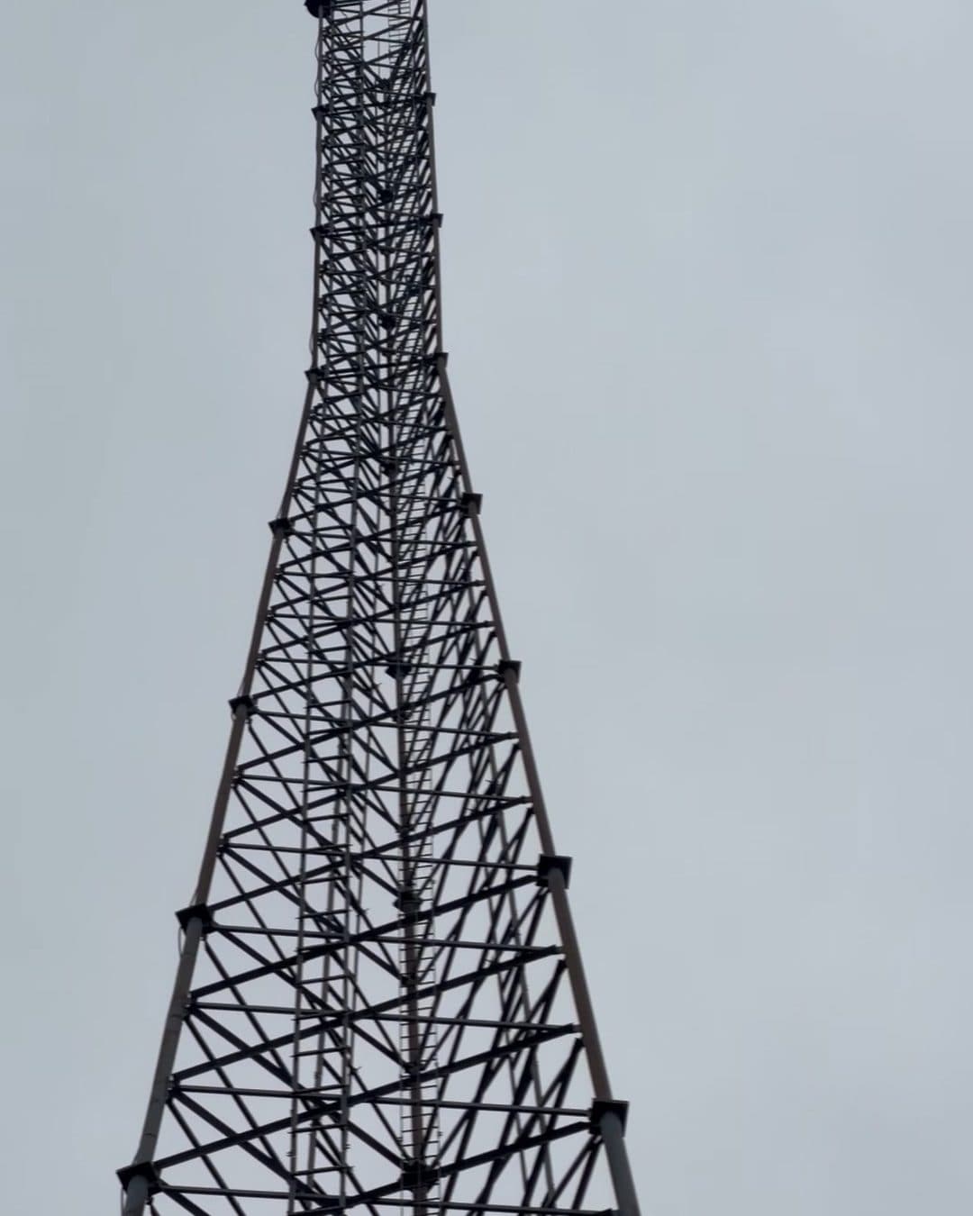 Duck Springs, Alabama: Self-Support tower, 300 ft